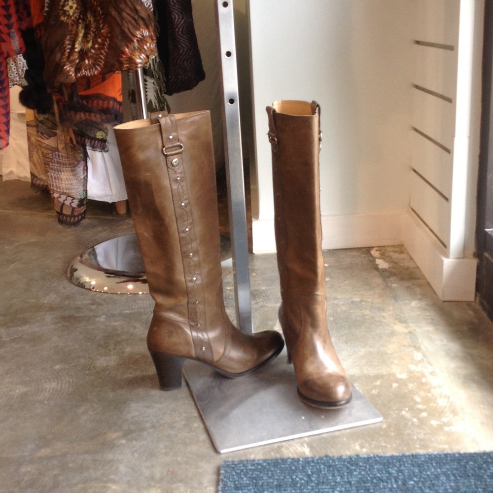 Frye boots! - Picture 2 of 3